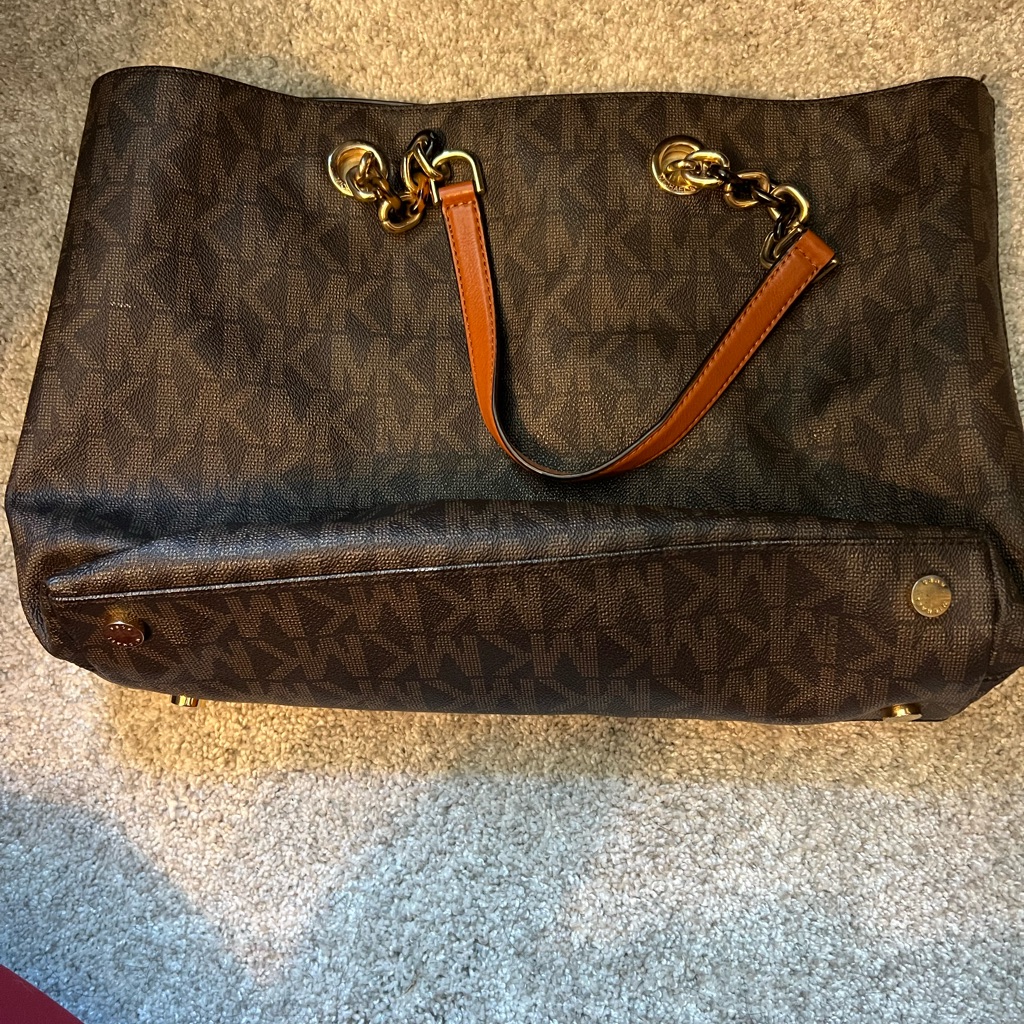 Michael Kors Cynthia Large Tote Brown